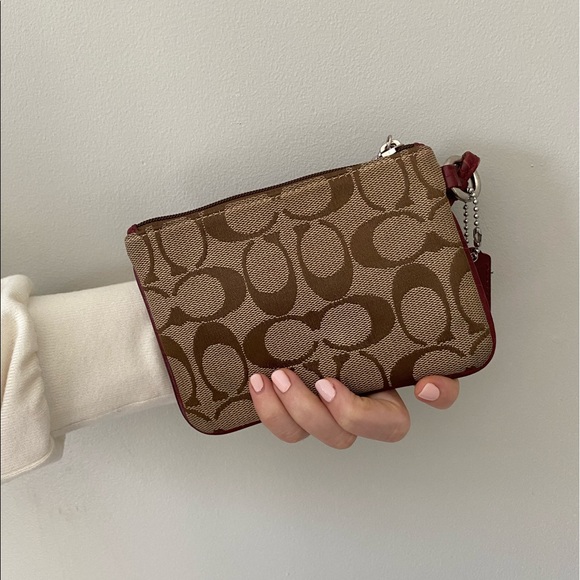 Iconic Coach Wristlet - Picture 3 of 6